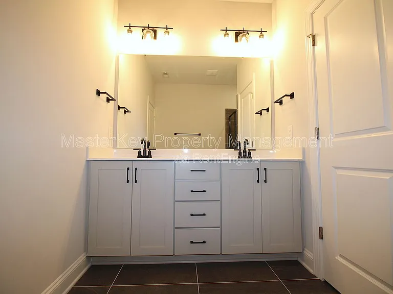 612 Amaranth Dr — Photo 15