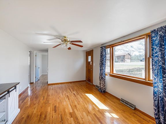 5th image of 1650 Izaak Walton Rd