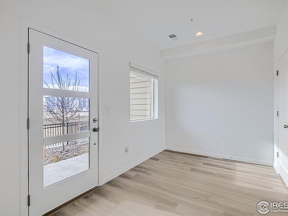 4th image of 845 Birdwhistle Ln #20-7