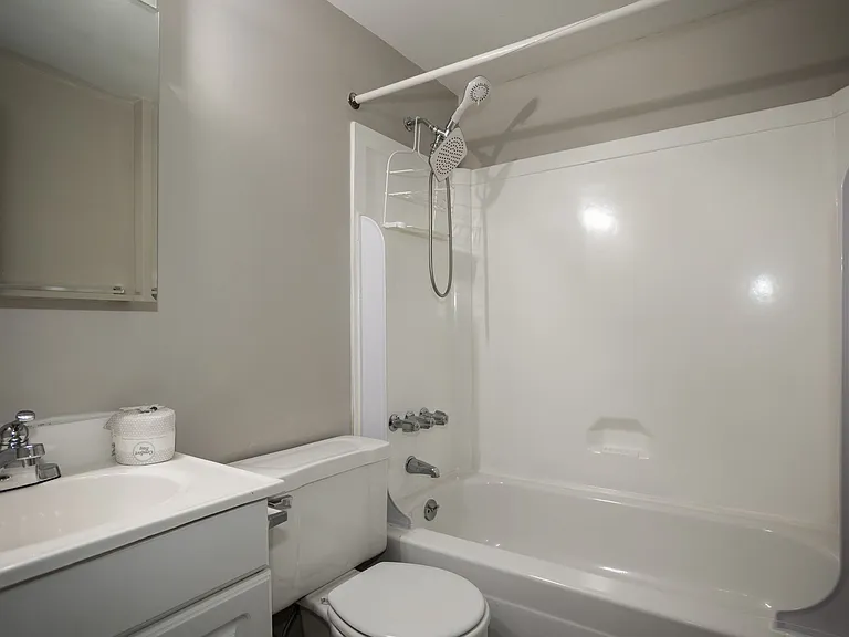 Cedar Village Apartments and Townhomes — Photo 51
