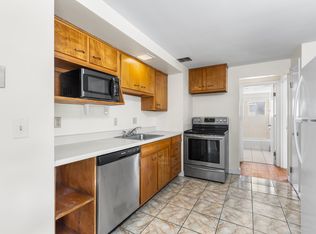 50 Tuttle St APT 6, Wakefield, MA 01880