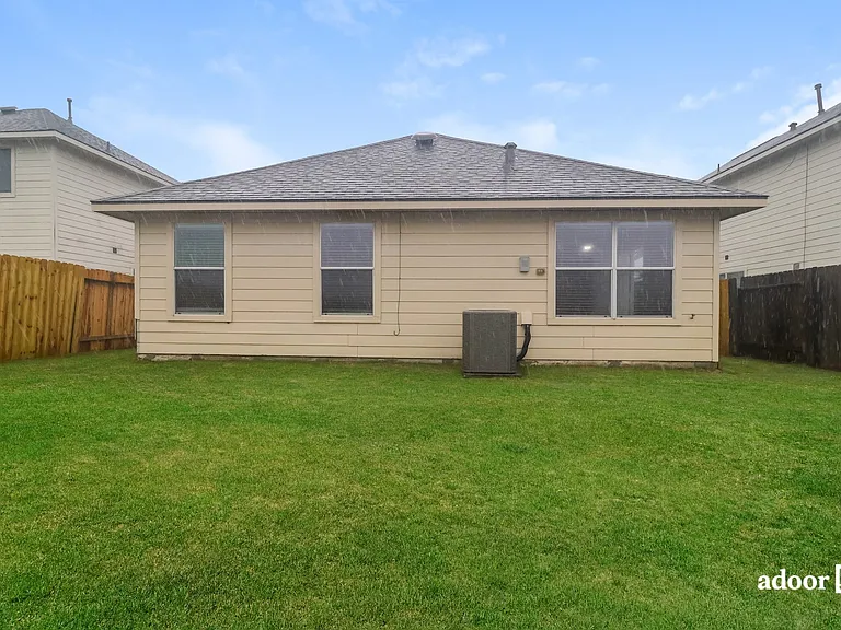 9722 Dusty Ridge Ln — Photo 15