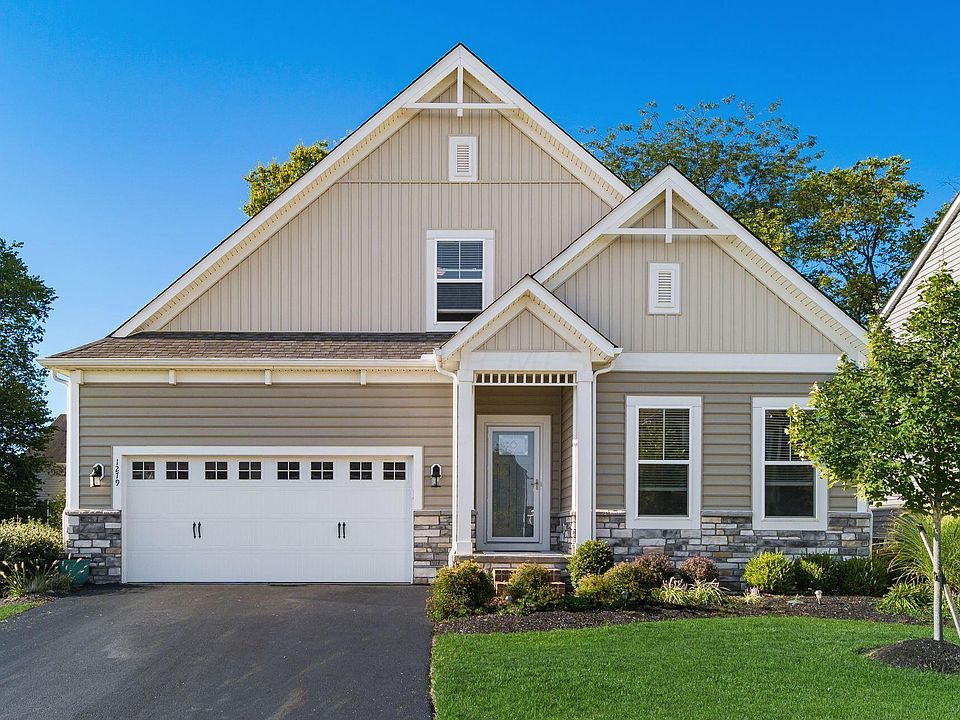 1st image of 1279 Golfview Ln