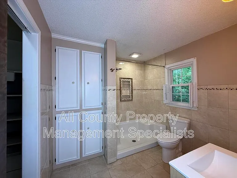 2932 Bagpipe Rd — Photo 10