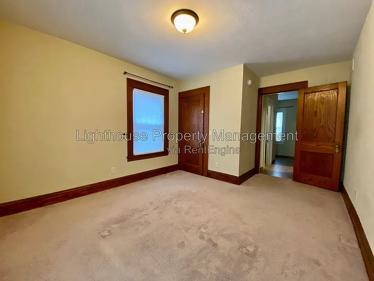 137 Wabash Ave N — Photo 12