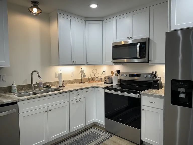 1218 Liberty Ave #1 — Photo 3