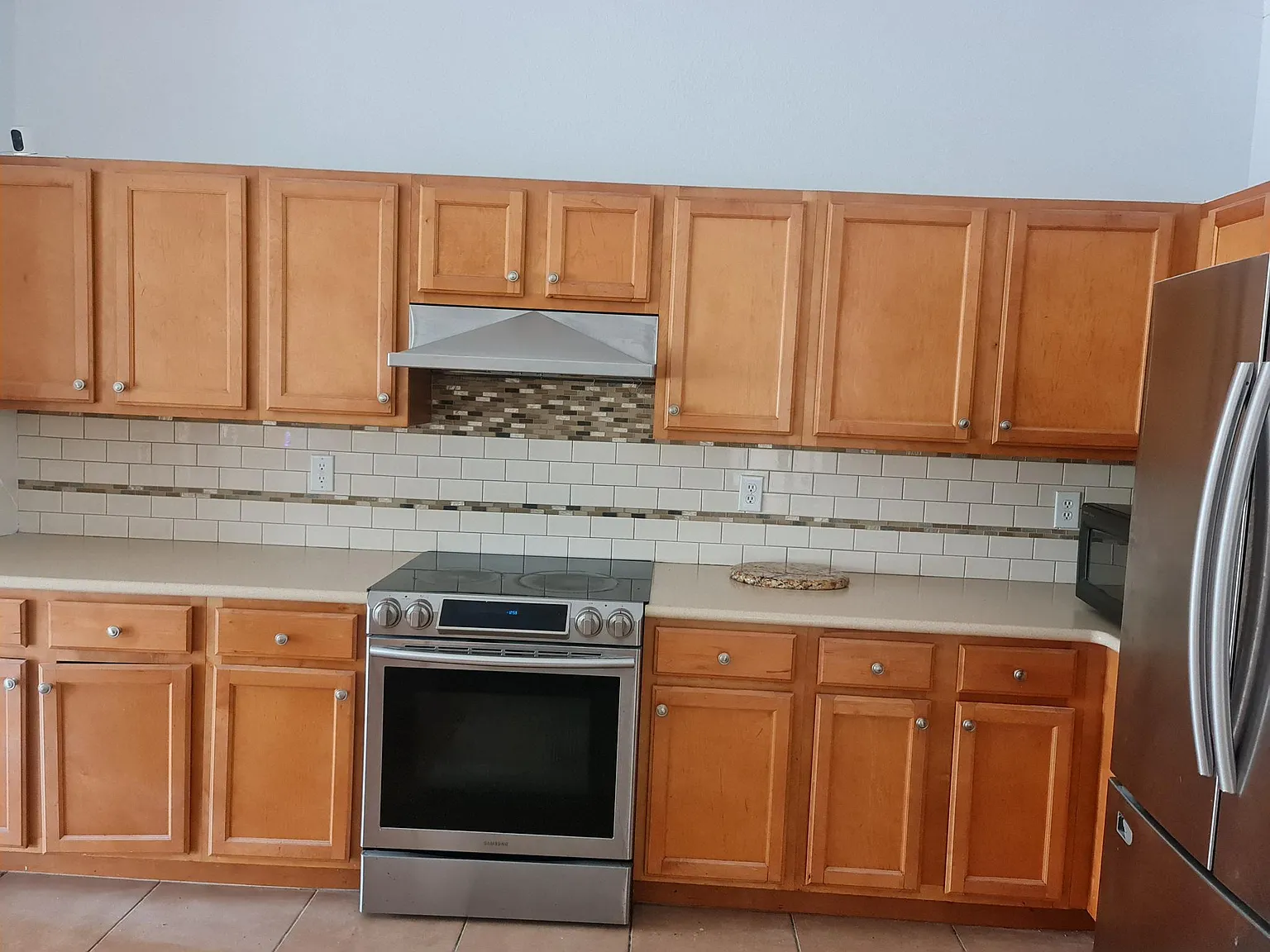4 bed, 2297 sqft, $3,000 — Photo 2