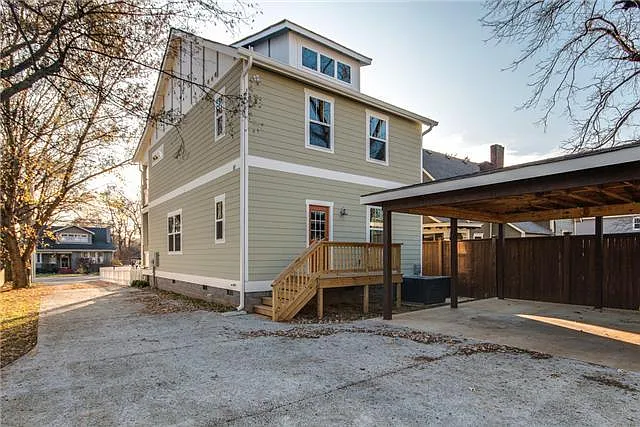 1015 Delmas Ave — Photo 3