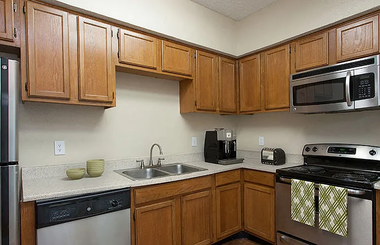 Summers Landing Apartments — Photo 12