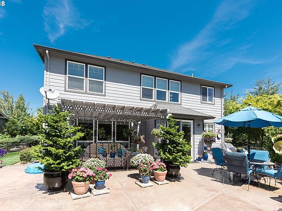 5th image of 368 Tukwila Dr