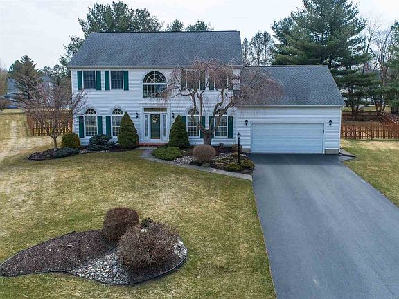 2nd image of 1017 Cuyler Ct