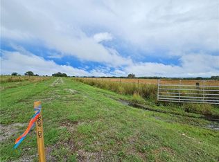 1013 Cattle Ranch Rd #100, Venus, FL 33960