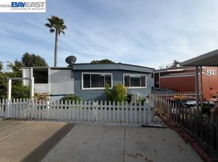 43 Palm Dr, Union City, CA