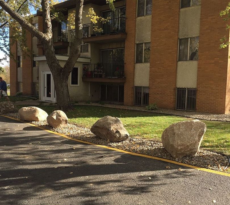 2nd image of 4510 Rhode Island Ave N APT 06