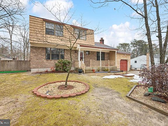 2nd image of 231 Peppermill Rd