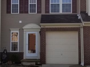 104 Yellowstone Ct, Berea, OH 44017