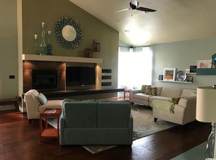 2944 W Bison Ridge Rd, South Jordan, UT 84095