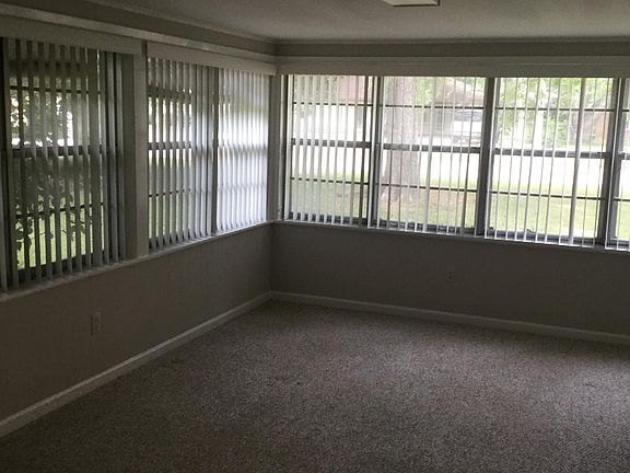 3rd image of 2020 Shirley Park Pl