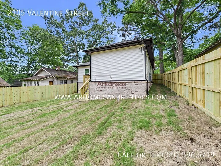 2105 S Valentine St — Photo 14