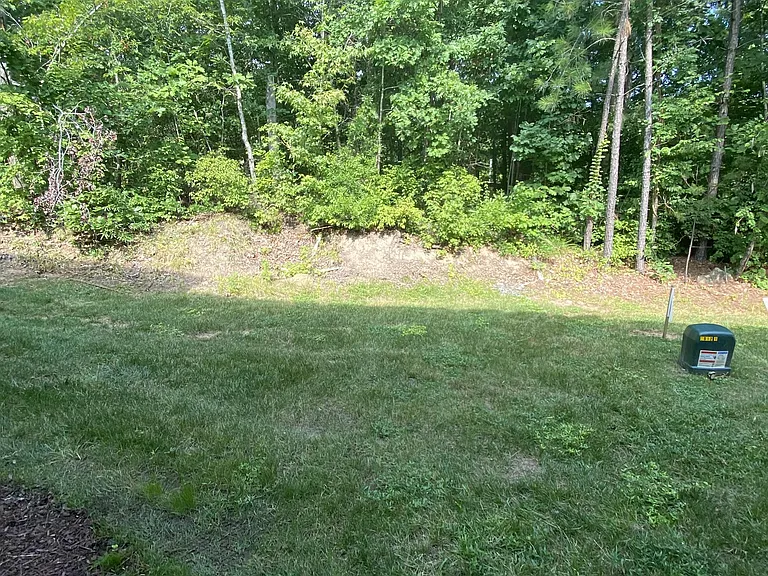 8 Rochambeau Ct #1 — Photo 13