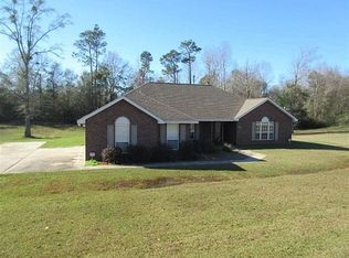 4831 Chestnut Rd, Molino, FL 32577