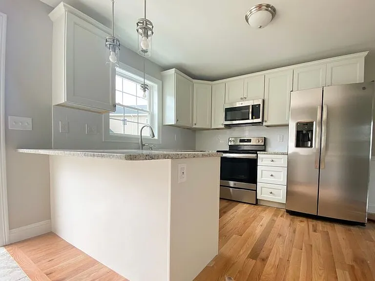 114 McKinstry Ave #K — Photo 3