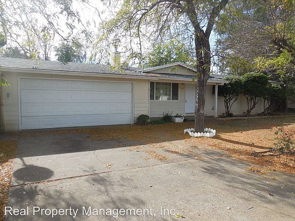 2nd image of 617 Loma Vista Dr