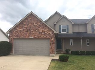 1472 Moluf St, Dekalb, IL 60115