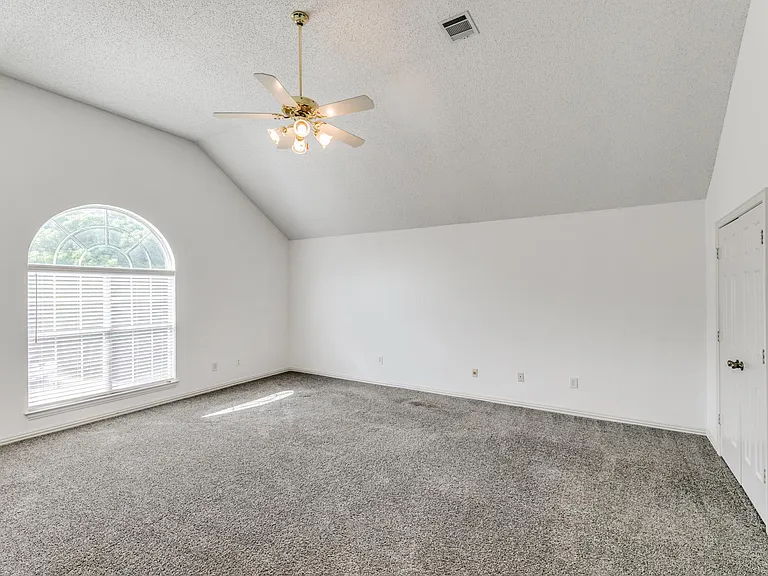 7309 Cody Ct — Photo 17