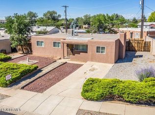5003 Loma Alta Dr, Farmington, NM 87402