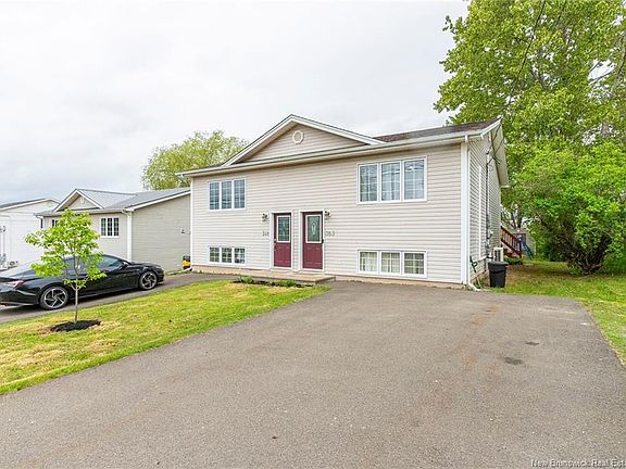 3rd image of 353 Marguerite Rd #351