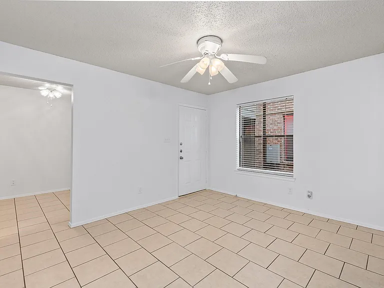 2500 Burleson Rd #709 — Photo 3