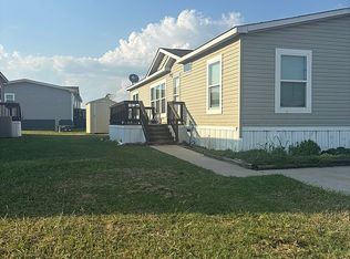 987 Winning Colors Dr, Wilmer, TX 75172