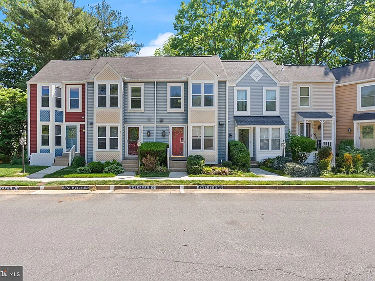 11243 Silentwood Ln — Photo 1