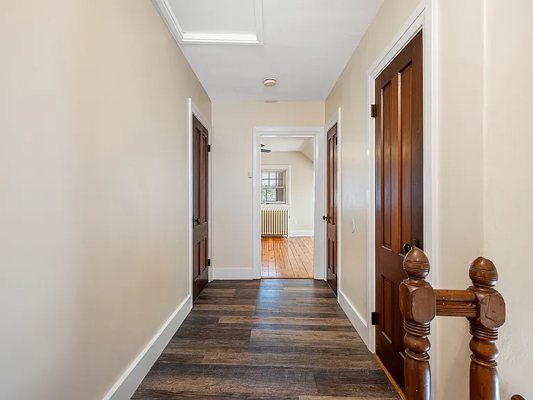 61 Cedar St — Photo 43