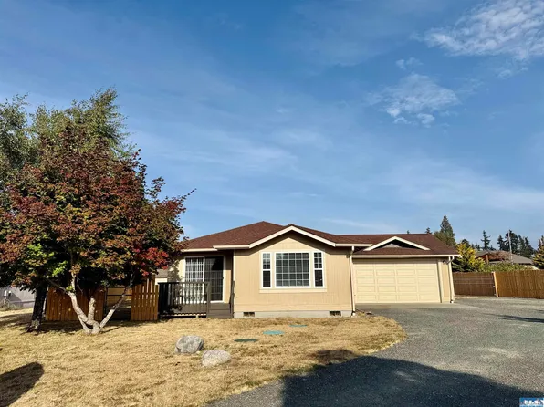 2814 Sunnybrook Meadow Ln, Pt Angeles, WA 98362