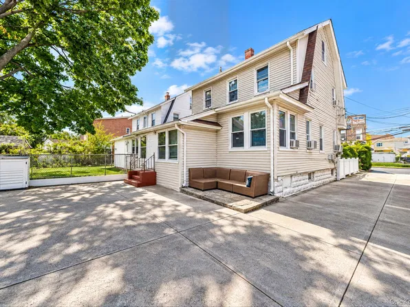 13880 Francis Lewis Boulevard, Rosedale, NY 11422