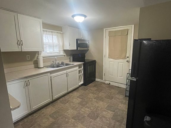 4th image of 112 South Ave #2