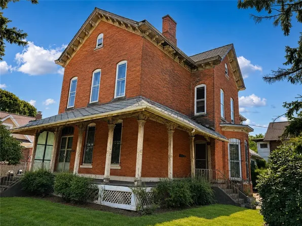 655 Brown Ave, Erie, PA 16502