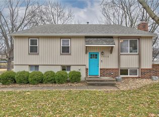 1312 NW Covington Dr, Blue Springs, MO 64015