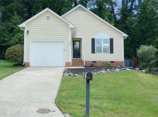 1302 Andover Ct, High Point, NC 27265