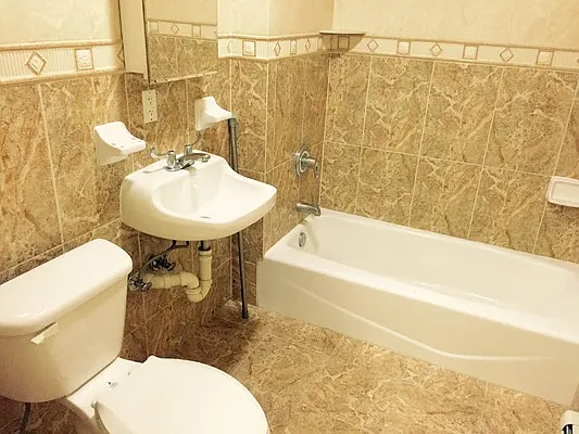 Rented by Mason Group LLC | media 8