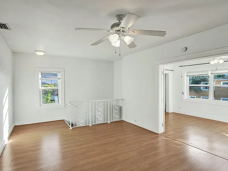 420 3rd Ave S #2 — Photo 14