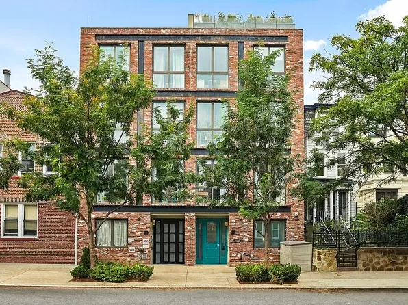 449 Decatur St #3A, Brooklyn, NY 11233