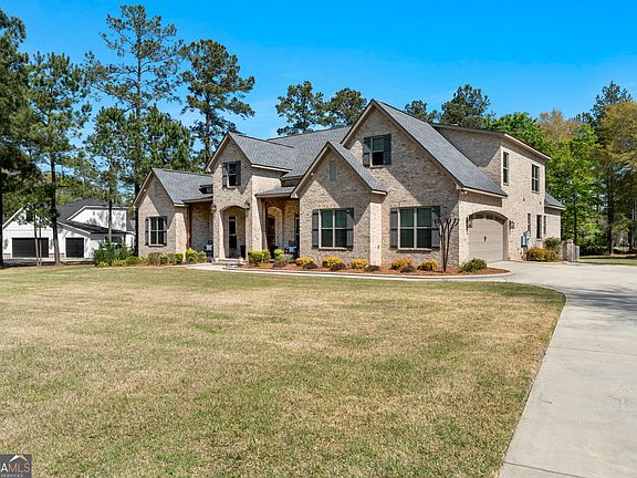 2nd image of 241 Mossy Lake Rd