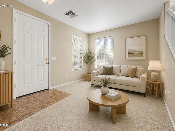 5th image of 3846 E FAIRVIEW Street