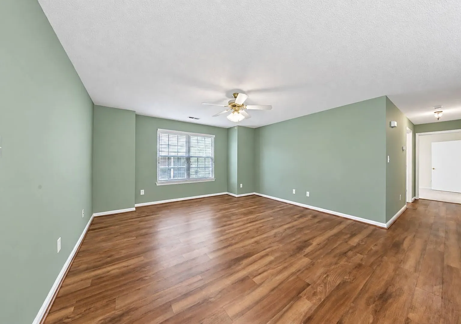 Fairway 534 — Photo 2