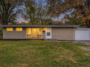 1138 Lakeview Ave, Saint Louis, MO 63138