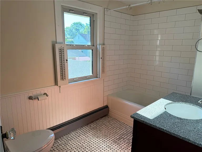 151 Cayuta St — Photo 14