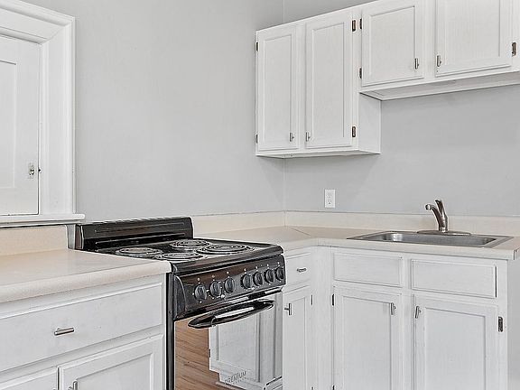 4th image of 3 Central Sq APT 206